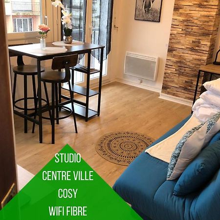 Cocon Palois Studio Cosy Dernier Etage Wifi Fibre Lägenhet Pau Exteriör bild